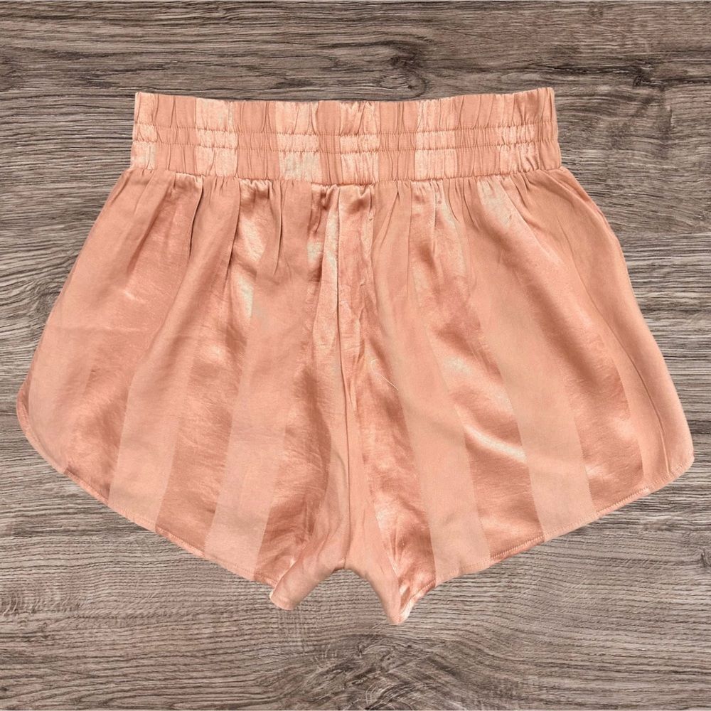 Victoria’s Secret Glossy Satin High-Rise Shorts from the 2019 Summer Collection. - Picture 2 of 5